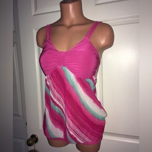 Sheer-body, long billowy tank top Junior M magenta, white, aqua
